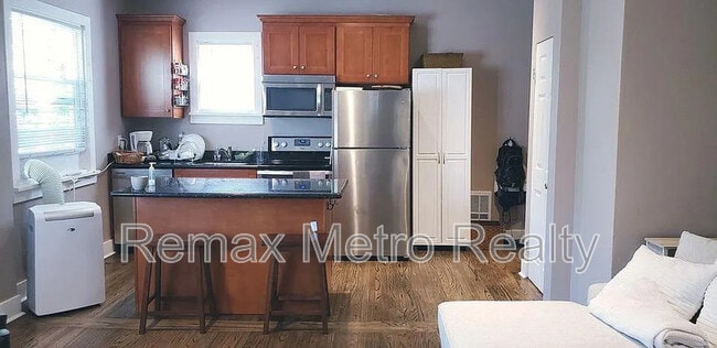 property at 533 11th Ave E