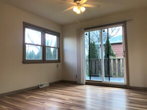 1305 Temkin Ave in Madison, WI - Building Photo - Building Photo