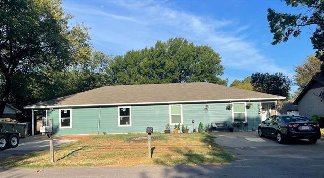 property at 613 N Cherry St