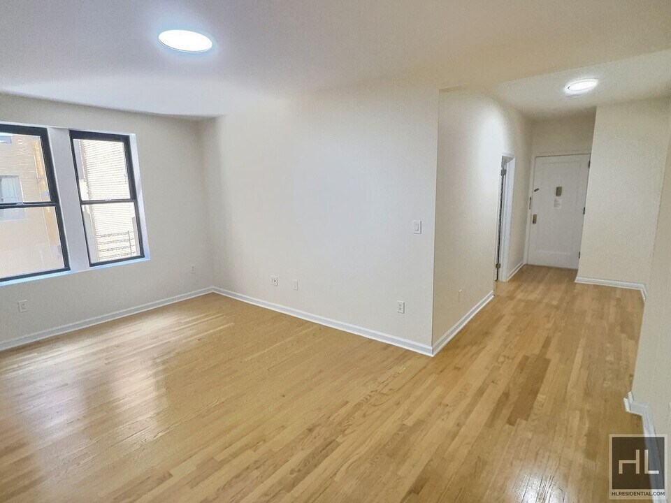 605 W 170th St in New York, NY - Building Photo