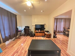 7128 Card Ln in Pittsburgh, PA - Building Photo - Building Photo