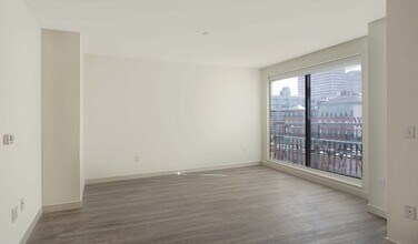 1 Canal St, Unit 736 in Boston, MA - Building Photo - Building Photo