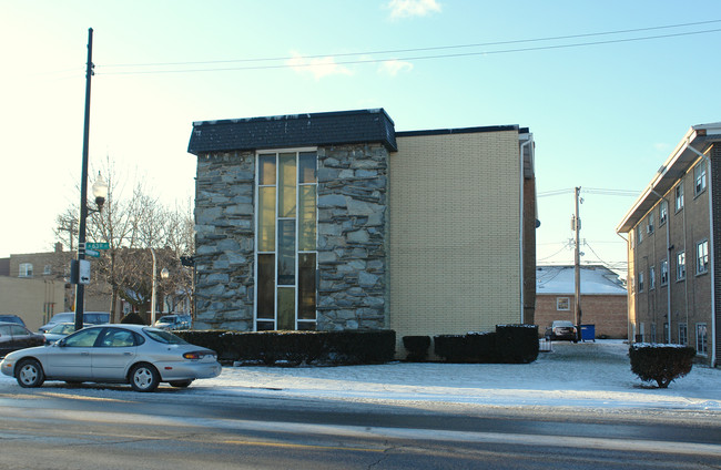 4335-4337 W 63rd St in Chicago, IL - Building Photo - Building Photo