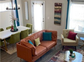 4546 Skywood Ln in Nashville, TN - Building Photo - Building Photo