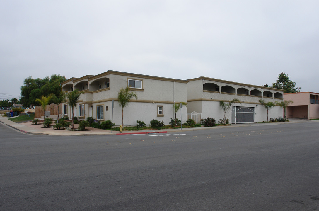 1085 12th St in Imperial Beach, CA - Building Photo