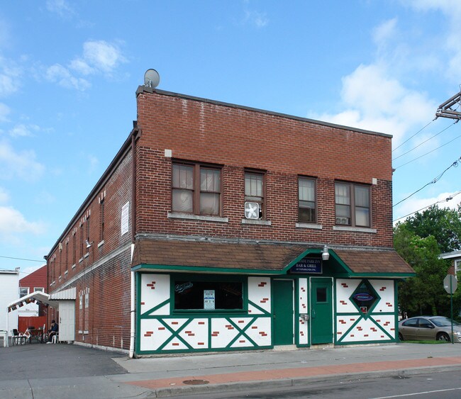 1160 Tonawanda St in Tonawanda, NY - Foto de edificio - Primary Photo