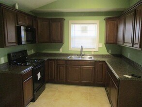 1725 Longleaf Dr in Charlotte, NC - Building Photo - Building Photo