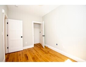 66 Lubec St-Unit -1 in Boston, MA - Building Photo - Building Photo