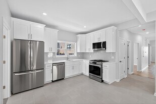 204 John F. Kennedy Blvd in Bayonne, NJ - Building Photo