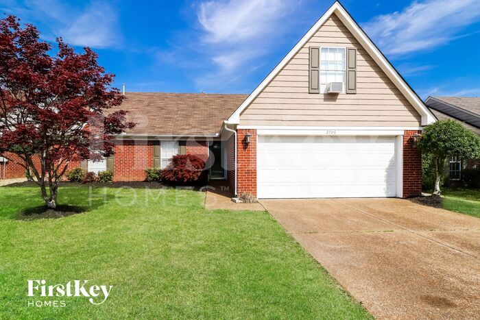 2726 Long Shadow Ln in Memphis, TN - Building Photo