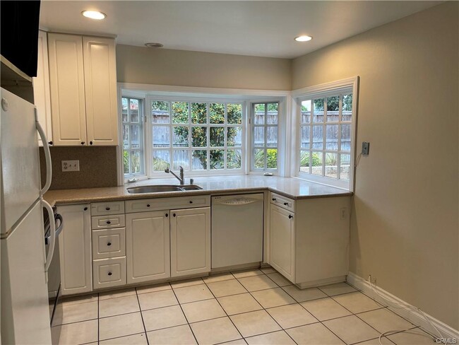 property at 17712 Manchester Ave