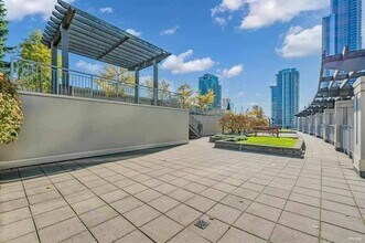 9868 Cameron St in Burnaby, BC - Building Photo - Building Photo