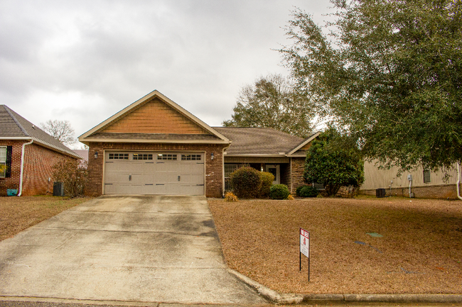 property at 104 Sagewood Ln