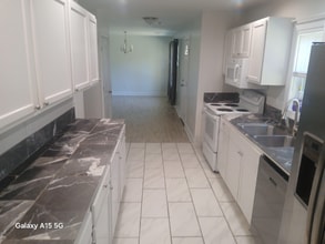 230 Northwest Ave in Swannanoa, NC - Building Photo - Building Photo