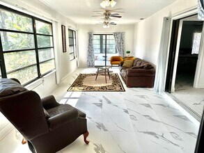 756 Darwin Rd in Venice, FL - Building Photo - Building Photo