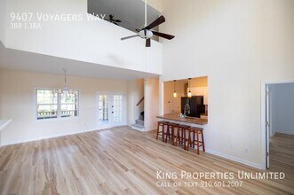 9407 Voyagers Way in Wilmington, NC - Foto de edificio - Building Photo