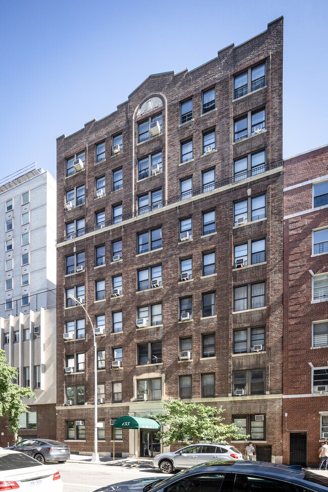 155 E 91st St in New York, NY - Foto de edificio - Building Photo