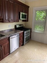 65 Olcott St, Unit 1 in Watertown, MA - Building Photo - Building Photo