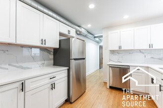 3838 W George St in Chicago, IL - Building Photo - Building Photo