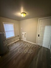 3210 SE Colorado Ave in Topeka, KS - Building Photo - Building Photo