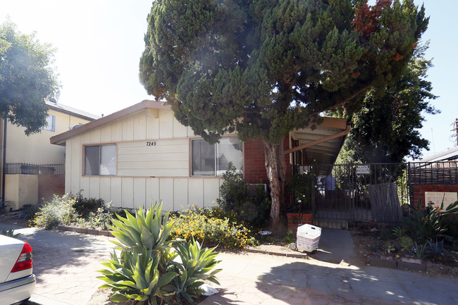 7245 Alabama Ave in Canoga Park, CA - Building Photo - Building Photo