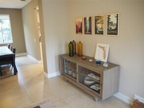 1535 Sandpiper Cir in Weston, FL - Building Photo - Building Photo