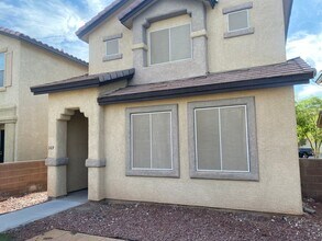 269 Bent Sunflower Ct in Las Vegas, NV - Building Photo - Building Photo