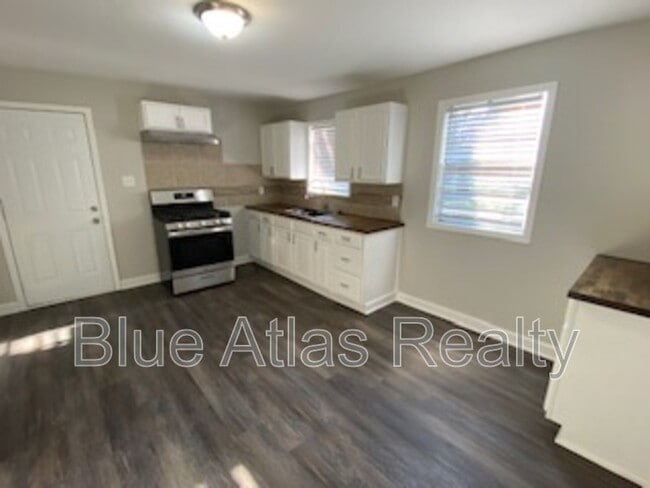 203 Southeastern Ave in Jacksonville, AR - Building Photo - Building Photo