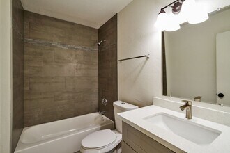 507 E Riviera Dr in Tempe, AZ - Building Photo - Building Photo