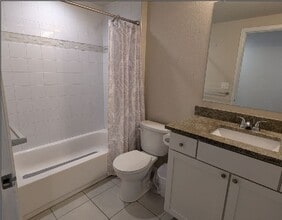 875 E 78th Ave, Unit Condo unit 19 in Denver, CO - Building Photo - Building Photo