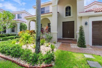 1610 Sandpiper Cir in Weston, FL - Building Photo - Building Photo