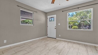 4529 73rd St N in St. Petersburg, FL - Building Photo - Building Photo