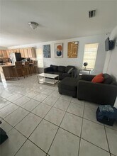 7358 NW 49th St in Lauderhill, FL - Building Photo - Building Photo