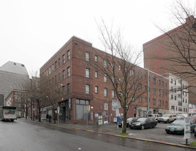 The Rivoli in Seattle, WA - Building Photo - Building Photo