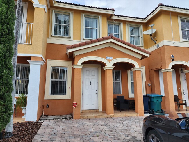 property at 10831 SW 240th Ln