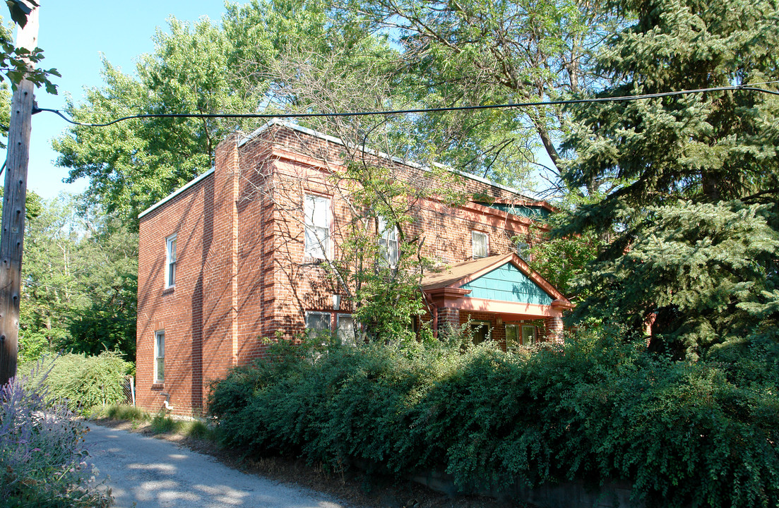 1367-1373 Meadow Rd in Columbus, OH - Building Photo