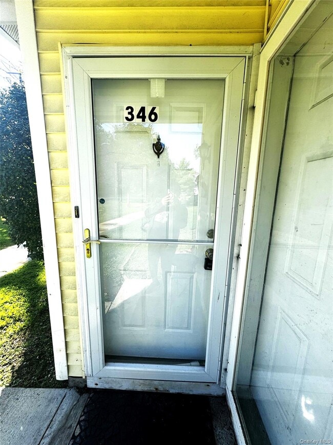 property at 346 Ruth Ct