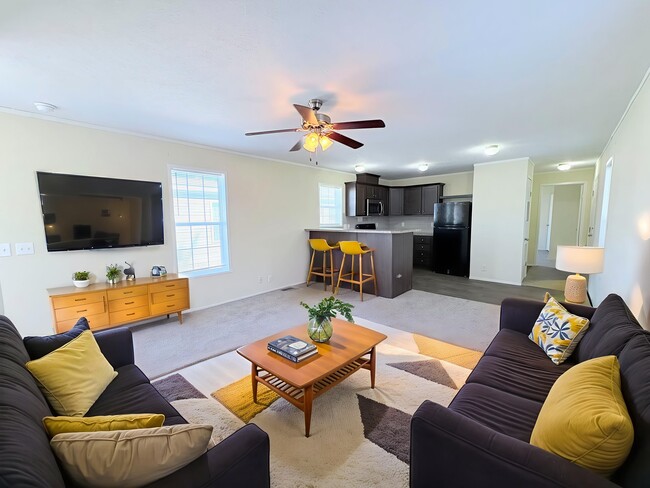 10610 State Rte 762 in Lockbourne, OH - Building Photo - Building Photo