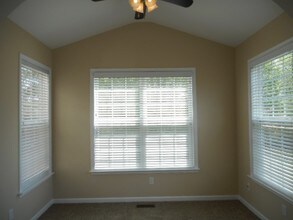 5404 Laggan Dr in McLeansville, NC - Building Photo - Building Photo