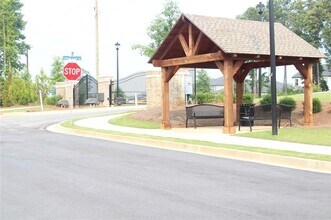 308 Warner Rd in Mcdonough, GA - Building Photo - Building Photo