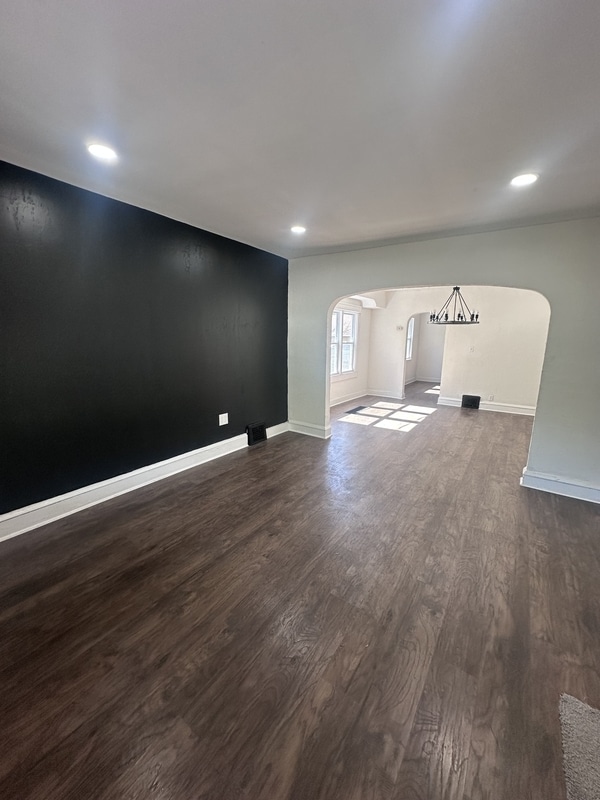 property at 4126 E 143rd St