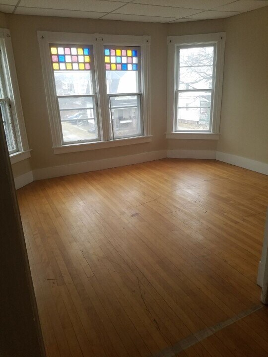 115 Robbins St in Rutland, VT - Building Photo