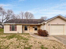 613 Jefferson St in Benton, AR - Building Photo