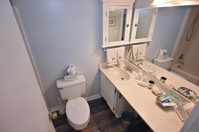 16 Mountain View Ct in Waleska, GA - Building Photo - Building Photo