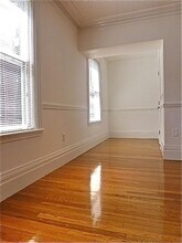 256 Newbury St, Unit #5 in Boston, MA - Building Photo - Building Photo