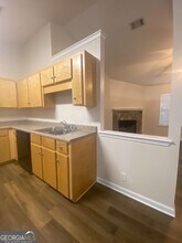 102 Lake Victoria Dr in Kingsland, GA - Building Photo - Building Photo