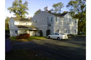 1525 Route 208 Apartments