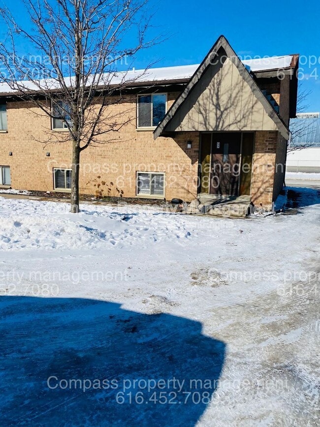 property at 1720 Porter St SW