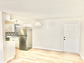 7642 Bles Ave in Baton Rouge, LA - Building Photo - Building Photo