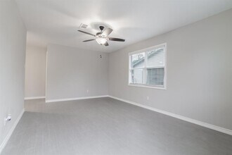 101 Will St in Willis, TX - Building Photo - Building Photo